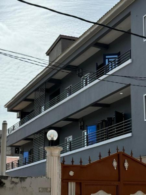 Luxury Two Bed Apartments Kotu